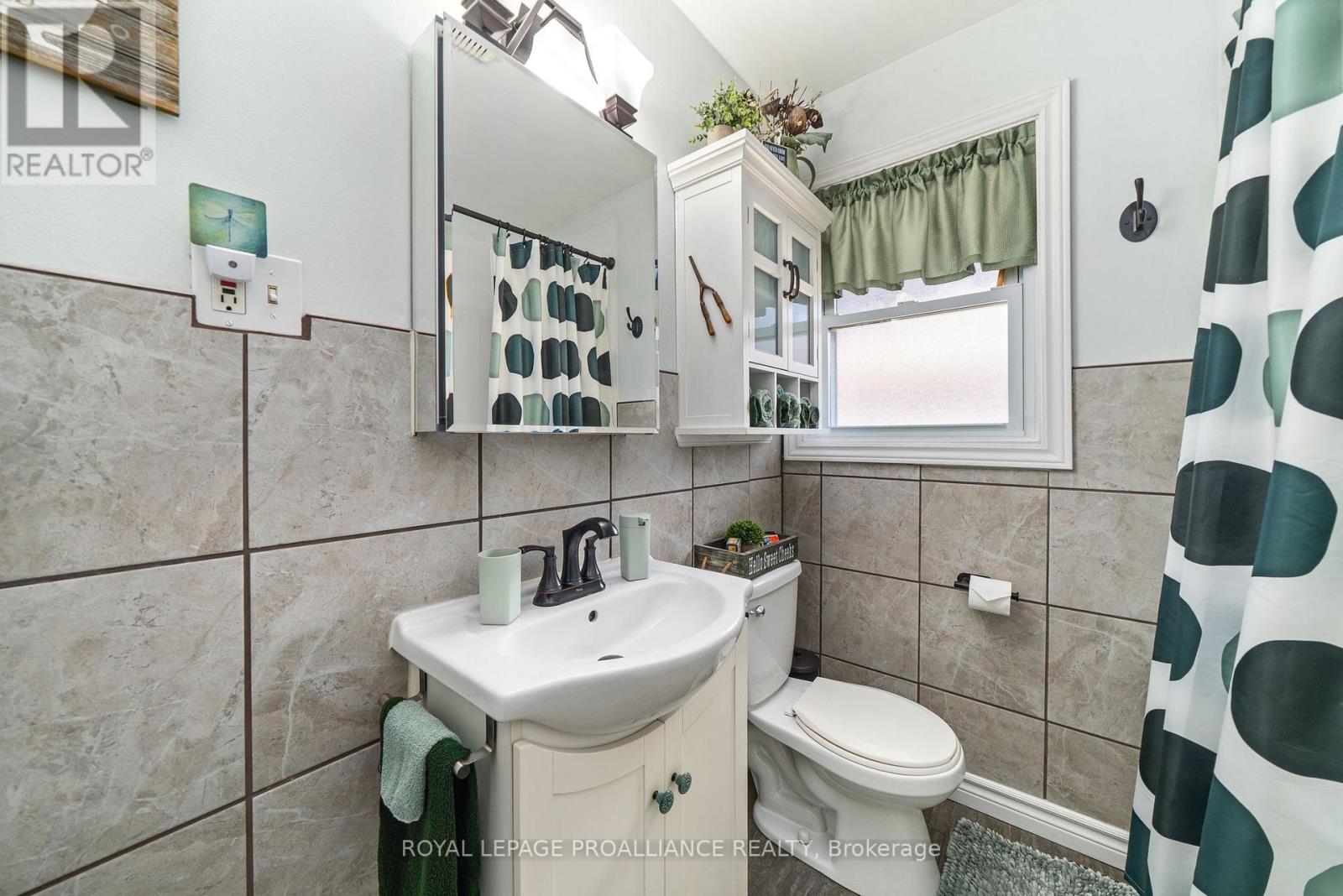 235 Farley Avenue, Belleville, Ontario  K8N 4L7 - Photo 24 - X13662368