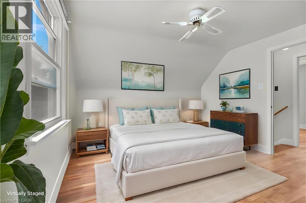 128 East 39th Street, Hamilton, Ontario  L8V 4H3 - Photo 7 - 40850086