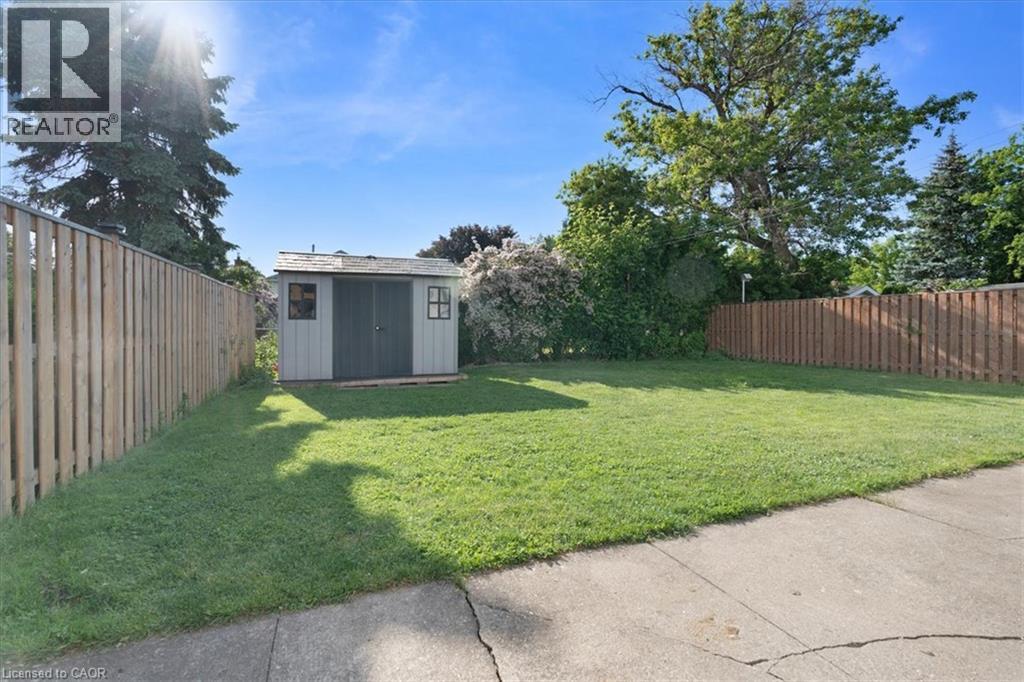 128 East 39th Street, Hamilton, Ontario  L8V 4H3 - Photo 19 - 40850086