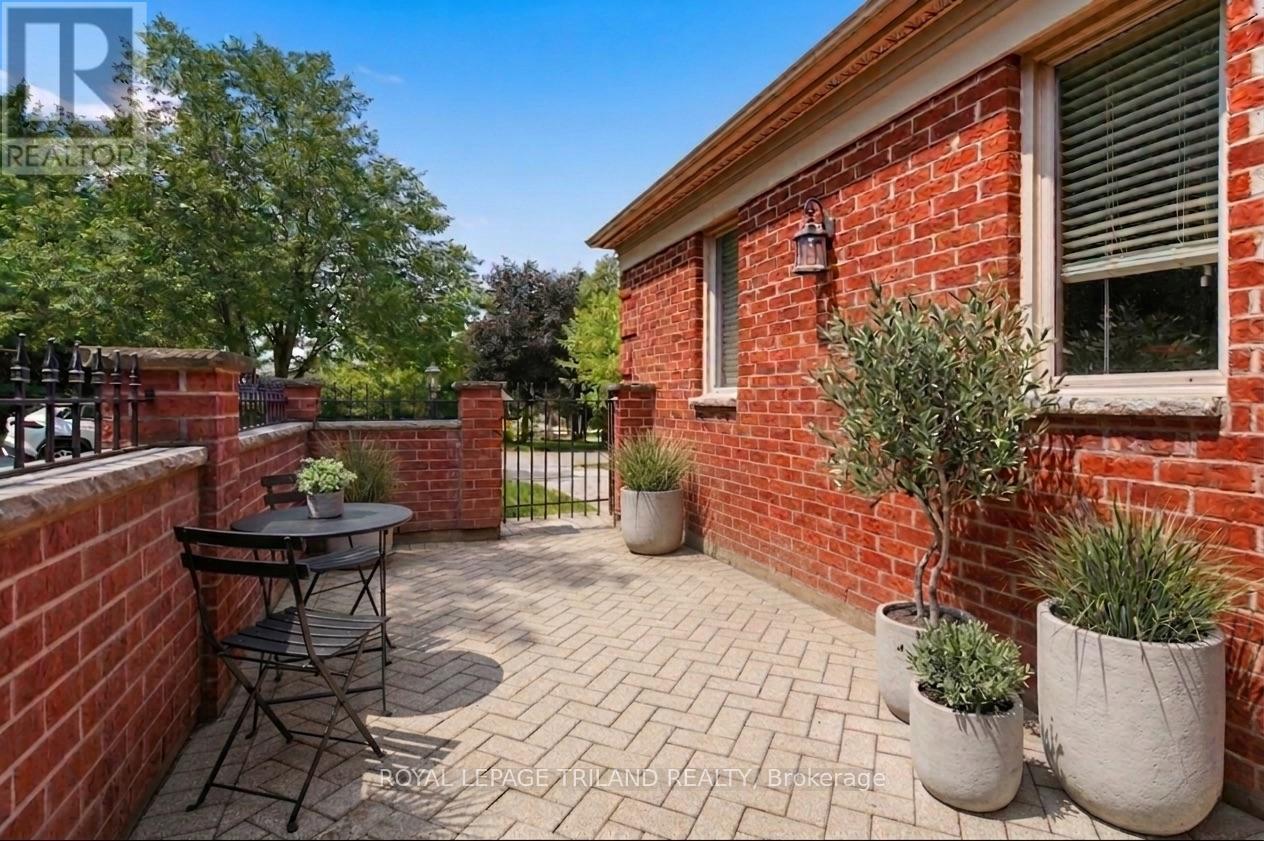8 - 60 Rosecliffe Crescent, London South, Ontario  N6K 4E5 - Photo 3 - X13662306