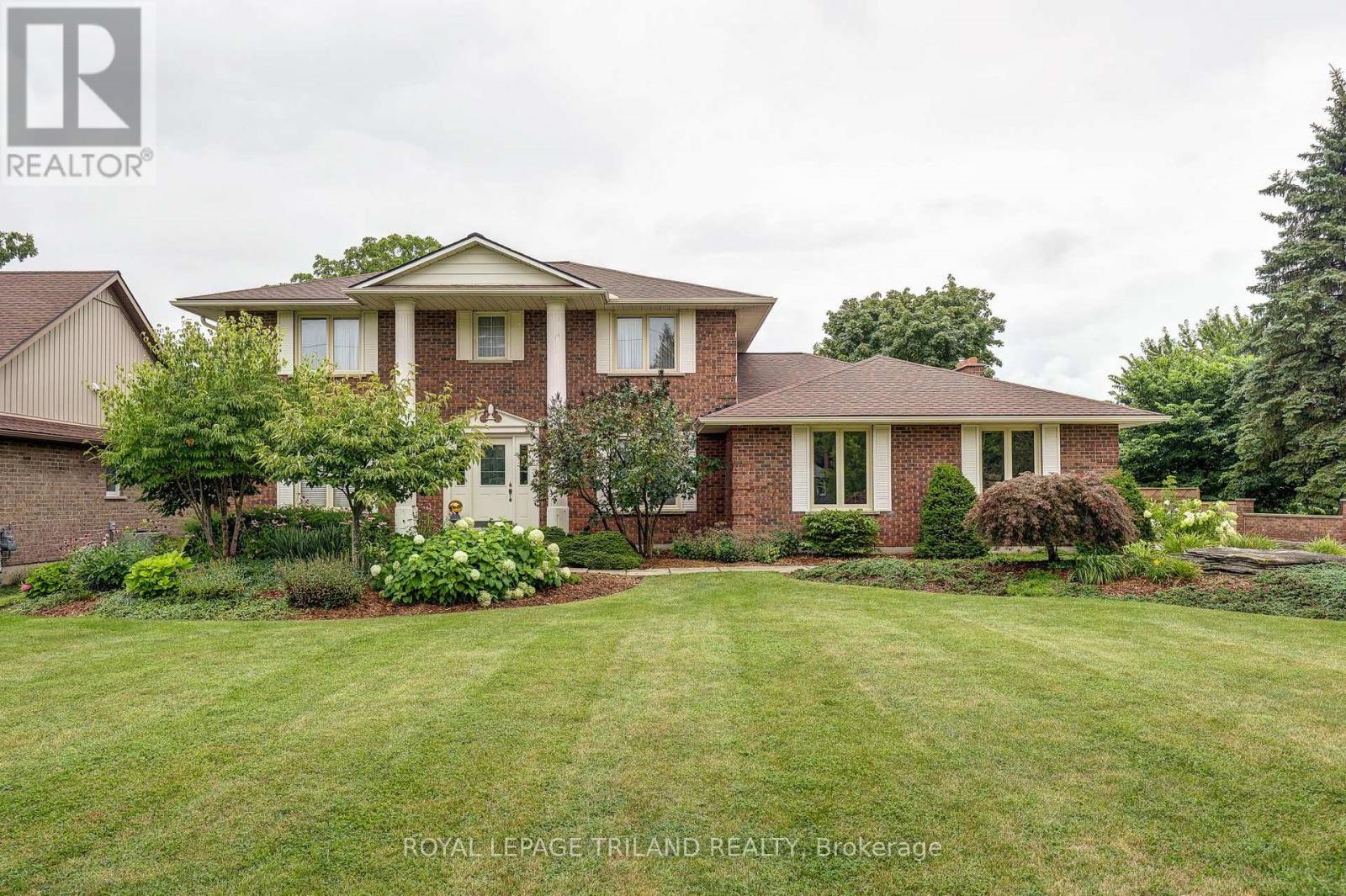 158 CENTENNIAL AVENUE, Central Elgin, Ontario