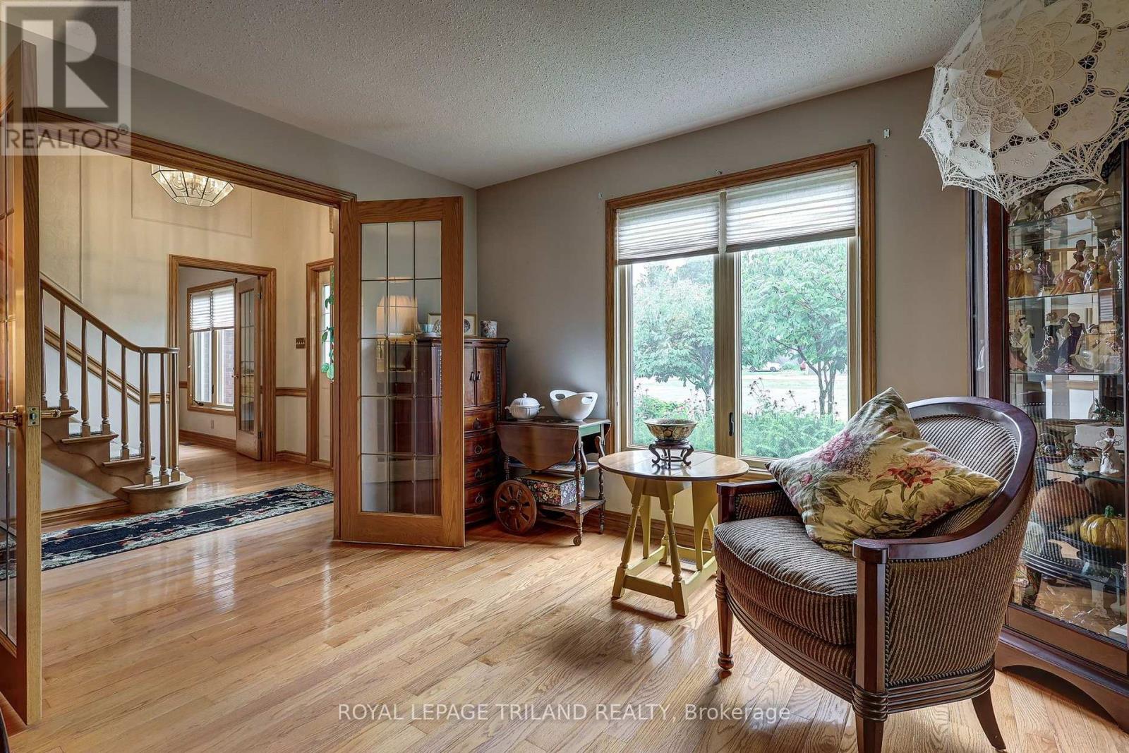 158 Centennial Avenue, Central Elgin, Ontario  N5R 5B2 - Photo 11 - X13662360
