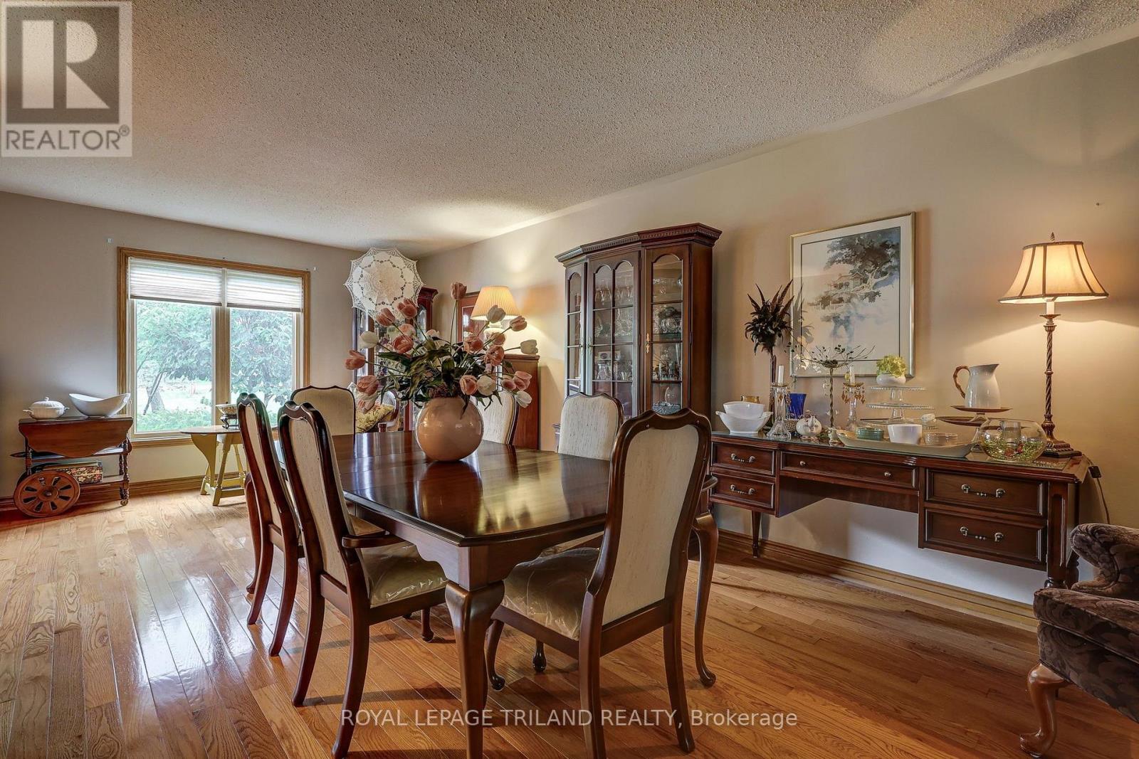 158 Centennial Avenue, Central Elgin, Ontario  N5R 5B2 - Photo 13 - X13662360