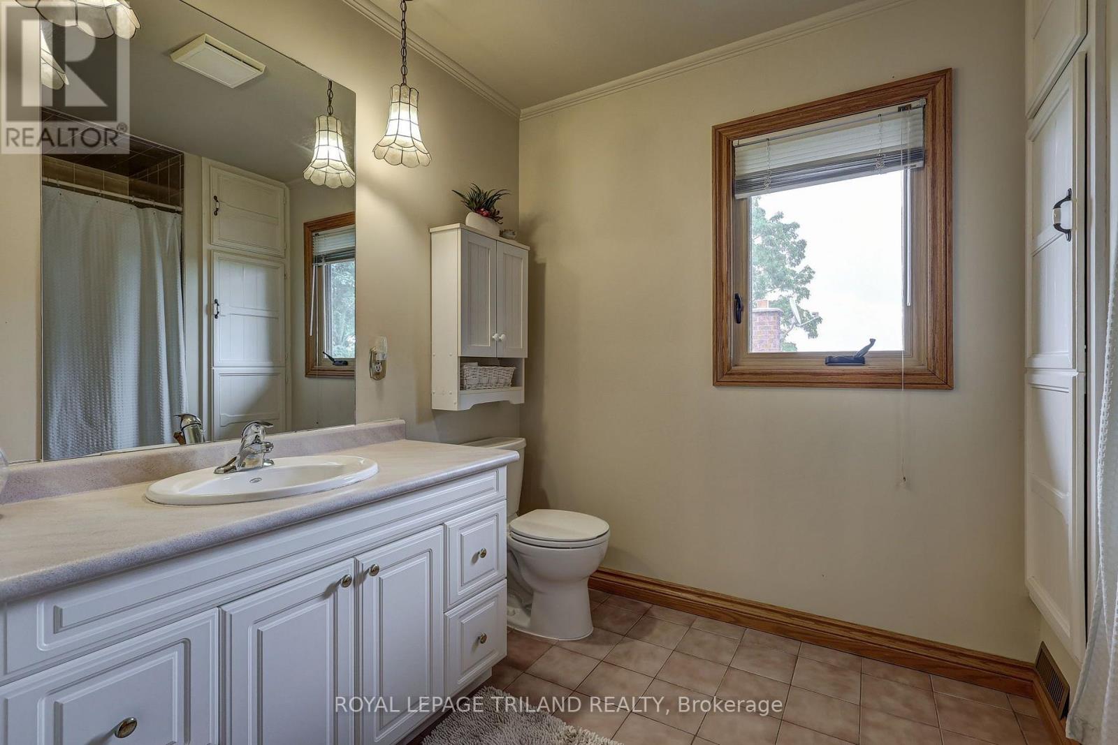 158 Centennial Avenue, Central Elgin, Ontario  N5R 5B2 - Photo 32 - X13662360