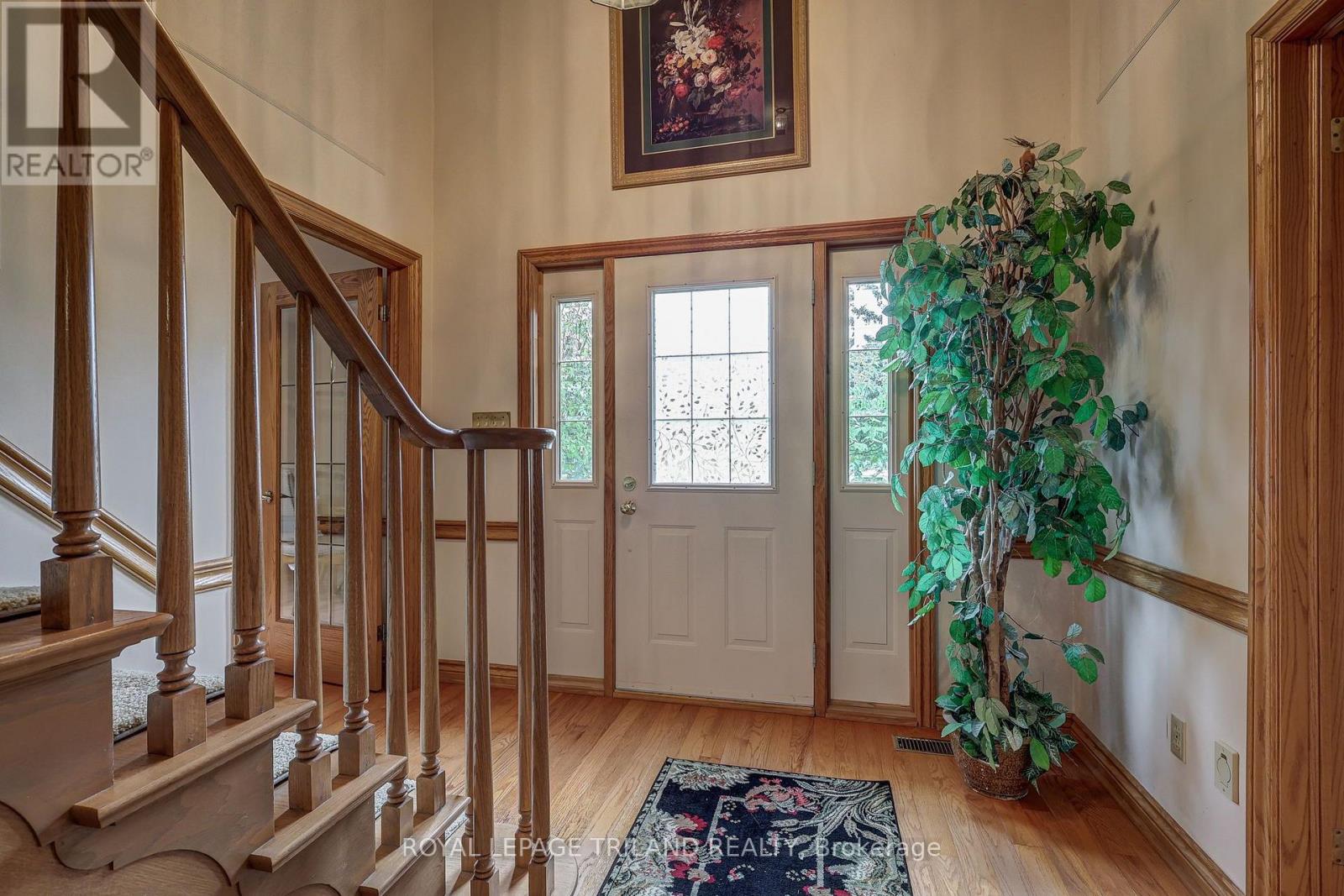 158 Centennial Avenue, Central Elgin, Ontario  N5R 5B2 - Photo 8 - X13662360