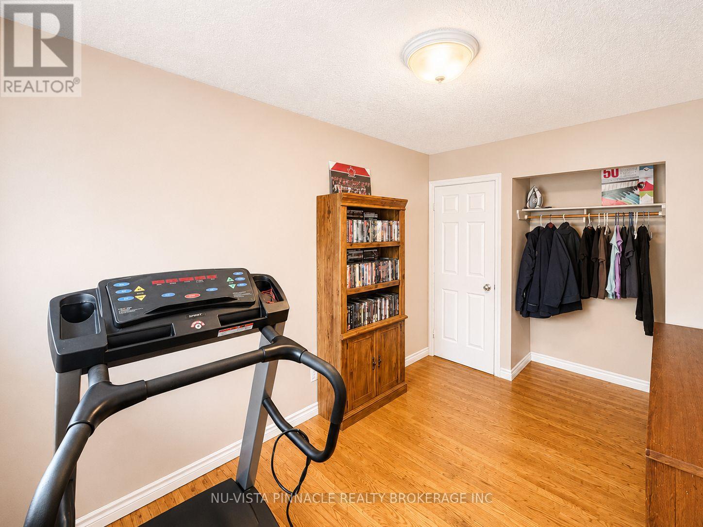 15 Gregory Place, St. Thomas, Ontario  N5R 4S4 - Photo 12 - X13662448