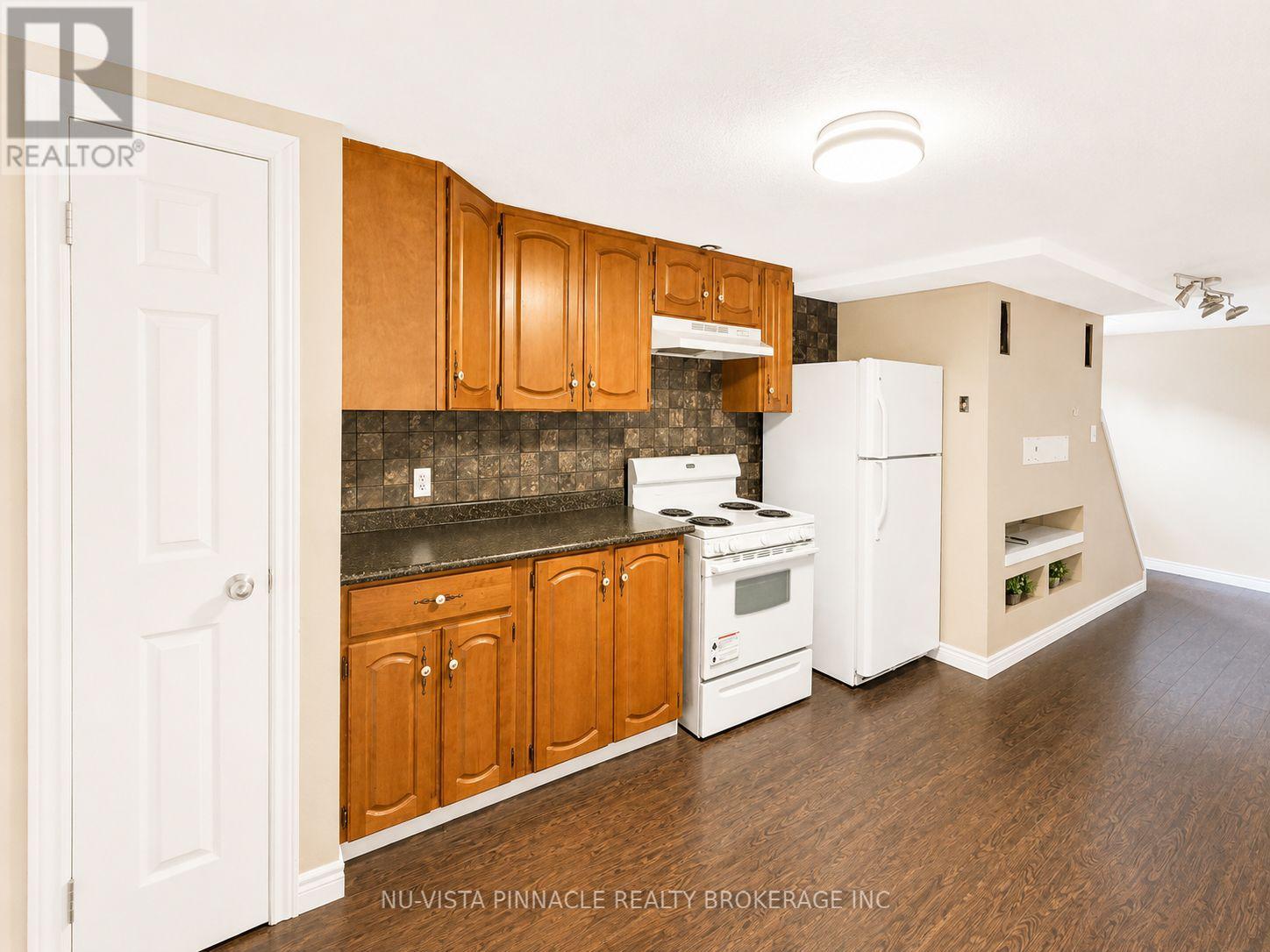 15 Gregory Place, St. Thomas, Ontario  N5R 4S4 - Photo 24 - X13662448