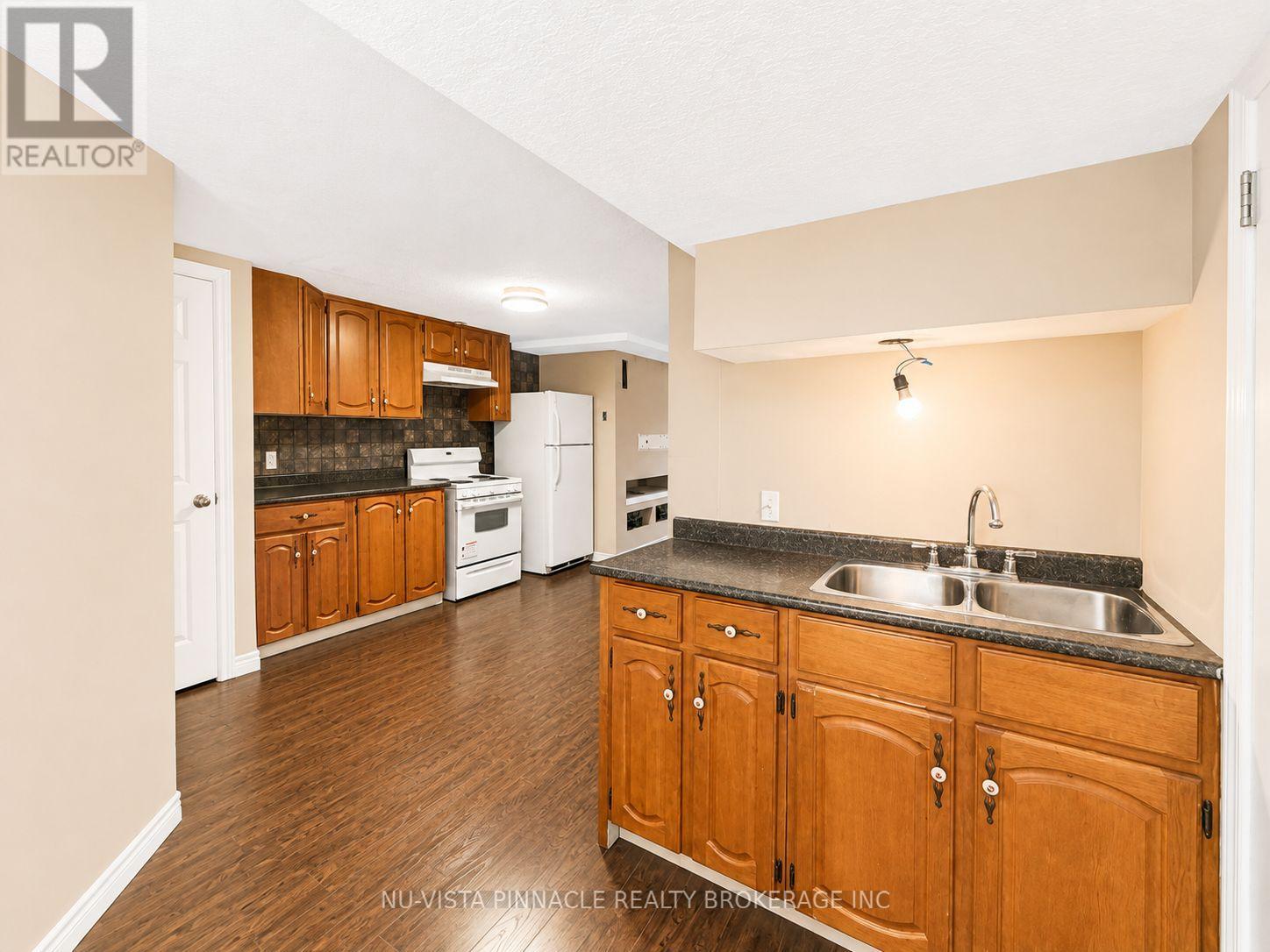15 Gregory Place, St. Thomas, Ontario  N5R 4S4 - Photo 25 - X13662448