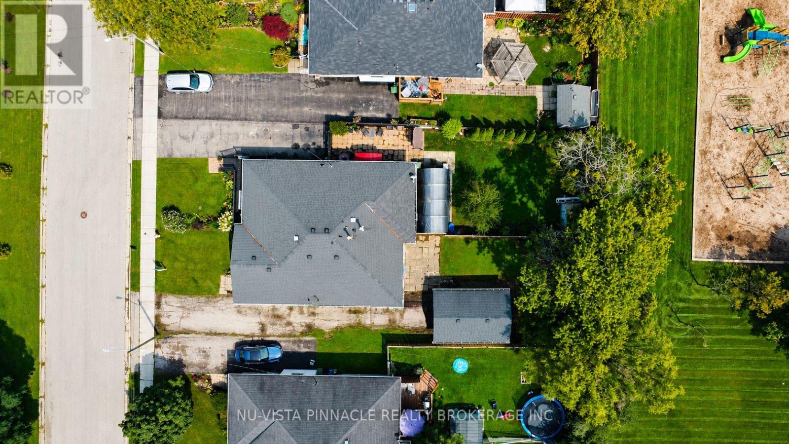 15 Gregory Place, St. Thomas, Ontario  N5R 4S4 - Photo 39 - X13662448