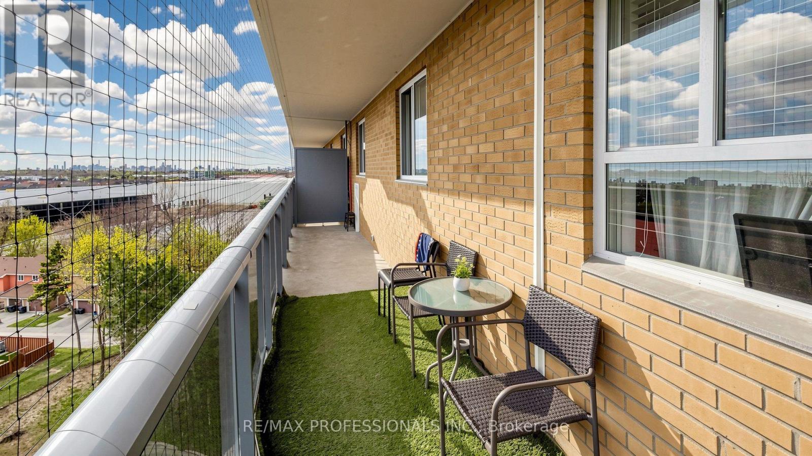 809 - 100 Dundalk Drive, Toronto, Ontario  M1P 4V2 - Photo 17 - E13662362