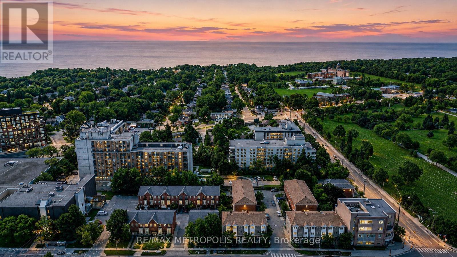 3767b St Claire Avenue E, Toronto, Ontario  M1M 0C8 - Photo 2 - E13662398