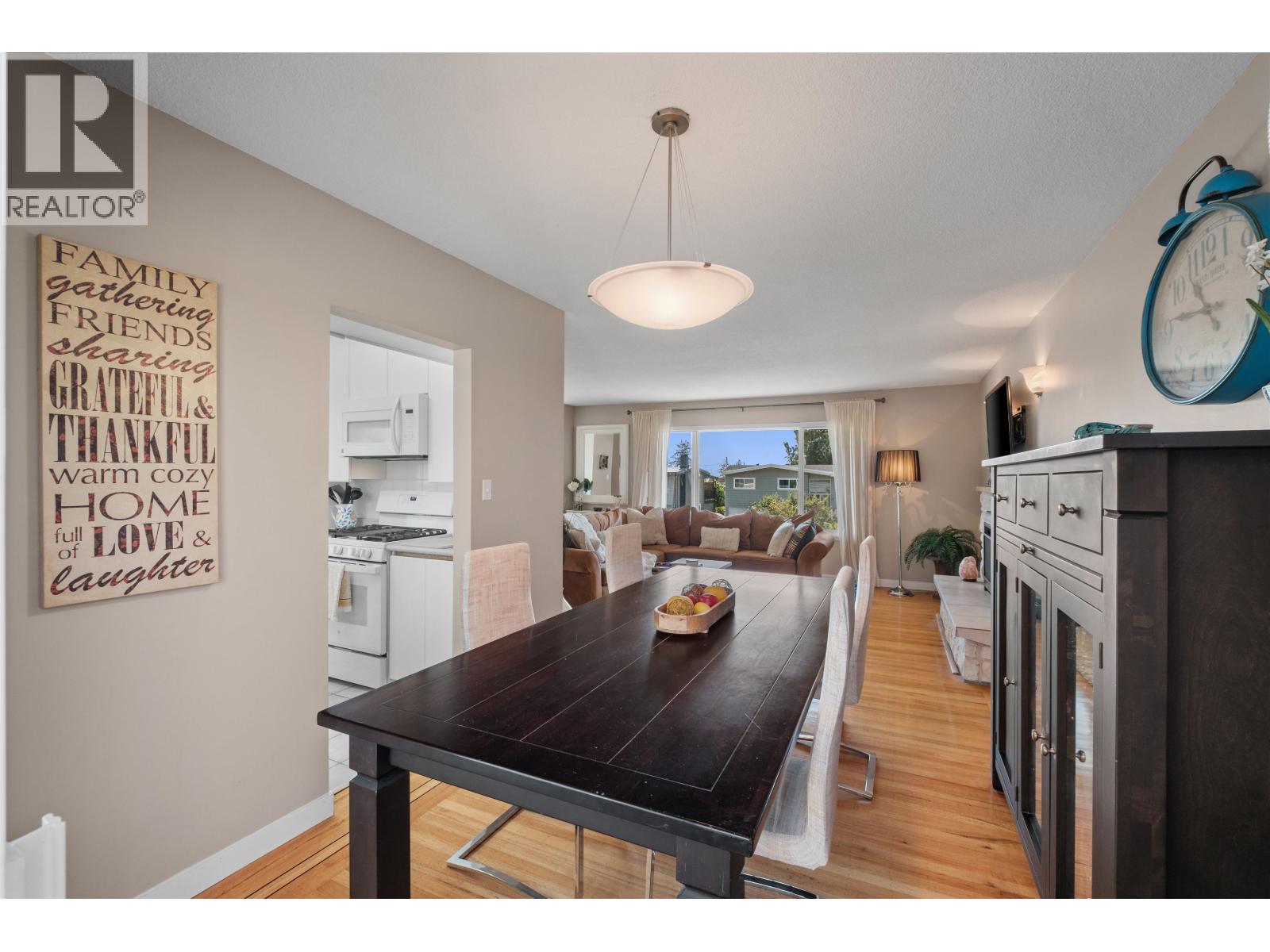 854 E 16th Street, North Vancouver, British Columbia  V7L 2V4 - Photo 6 - R3154475