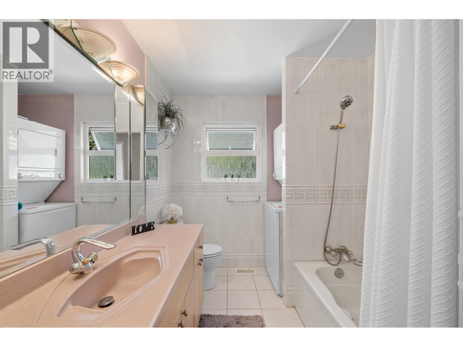 854 E 16th Street, North Vancouver, British Columbia  V7L 2V4 - Photo 15 - R3154475