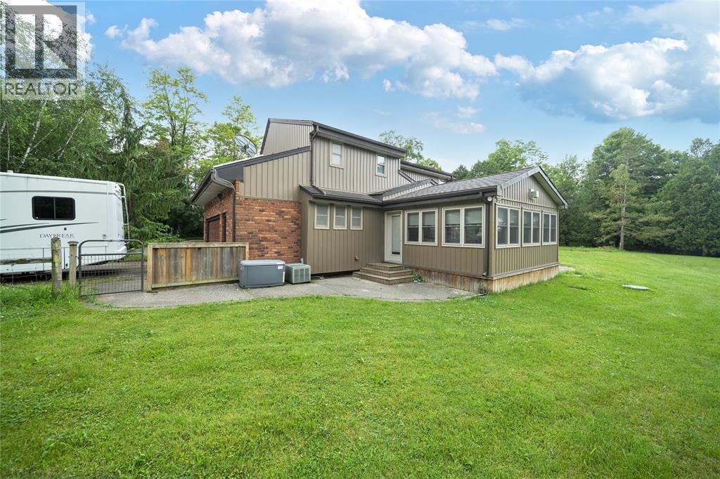 30622 Hungry Hollow Road, Lambton Shores, Ontario  N0M 1B0 - Photo 45 - 25023428