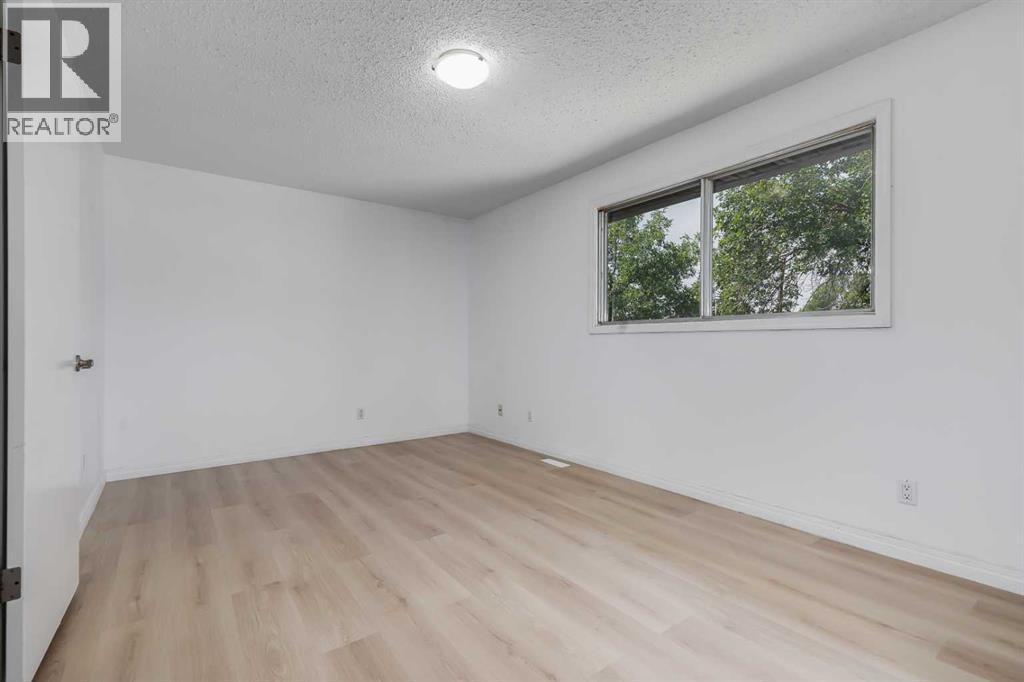 264 Templeview Way NE, Calgary, Alberta  T1Y 3Y9 - Photo 14 - A2334547