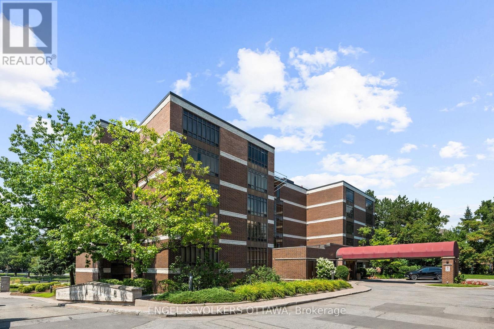 103 - 111 Echo Drive, Ottawa, Ontario  K1S 5K8 - Photo 1 - X13662108