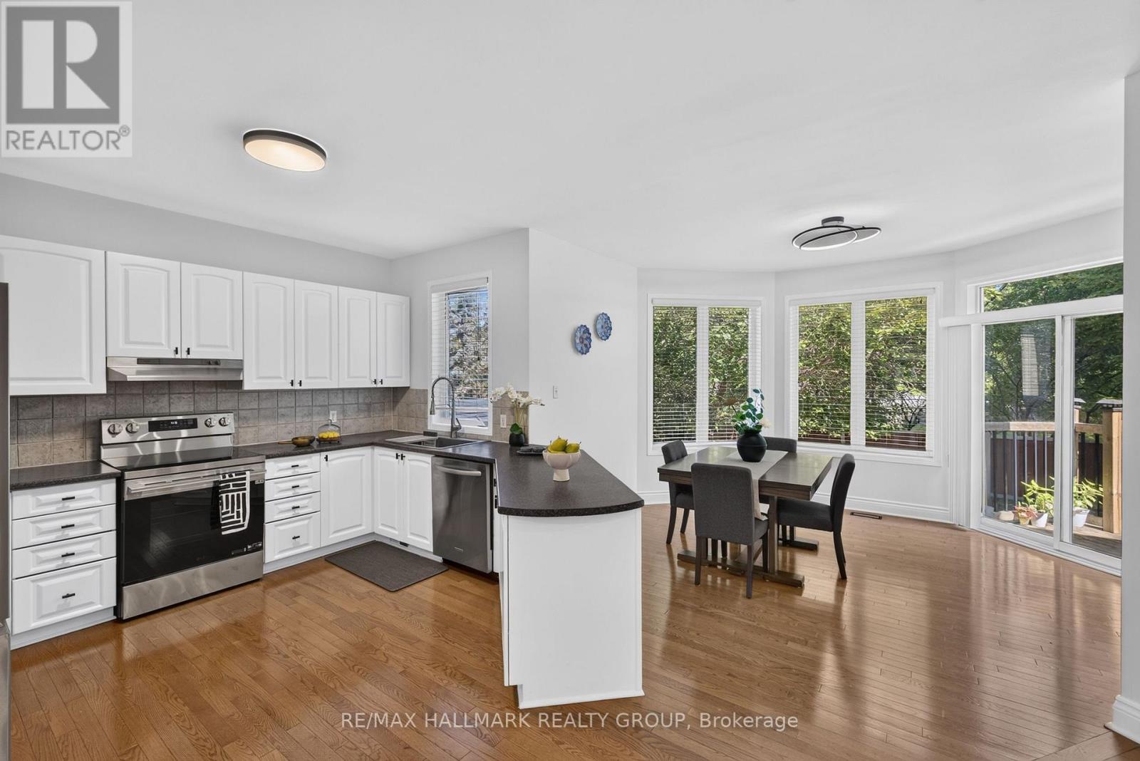 42 Glenrill Place S, Ottawa, Ontario  K2M 2T5 - Photo 11 - X13662232