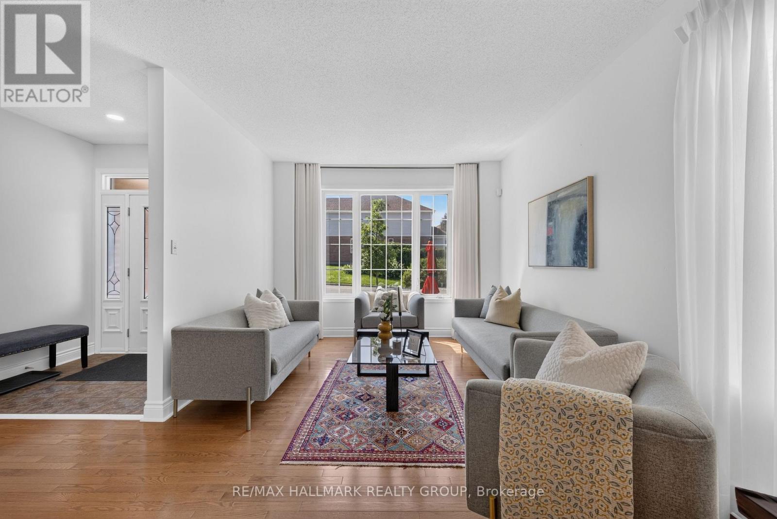 42 Glenrill Place S, Ottawa, Ontario  K2M 2T5 - Photo 4 - X13662232