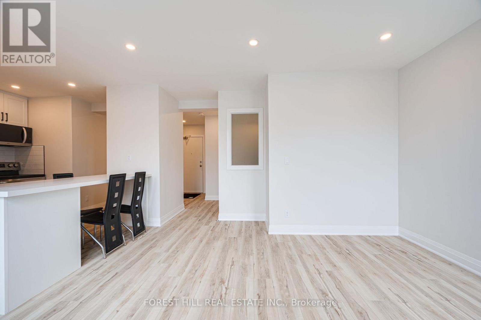 2 - 7725 Yonge Street, Markham, Ontario  L3T 2C4 - Photo 17 - N13662118