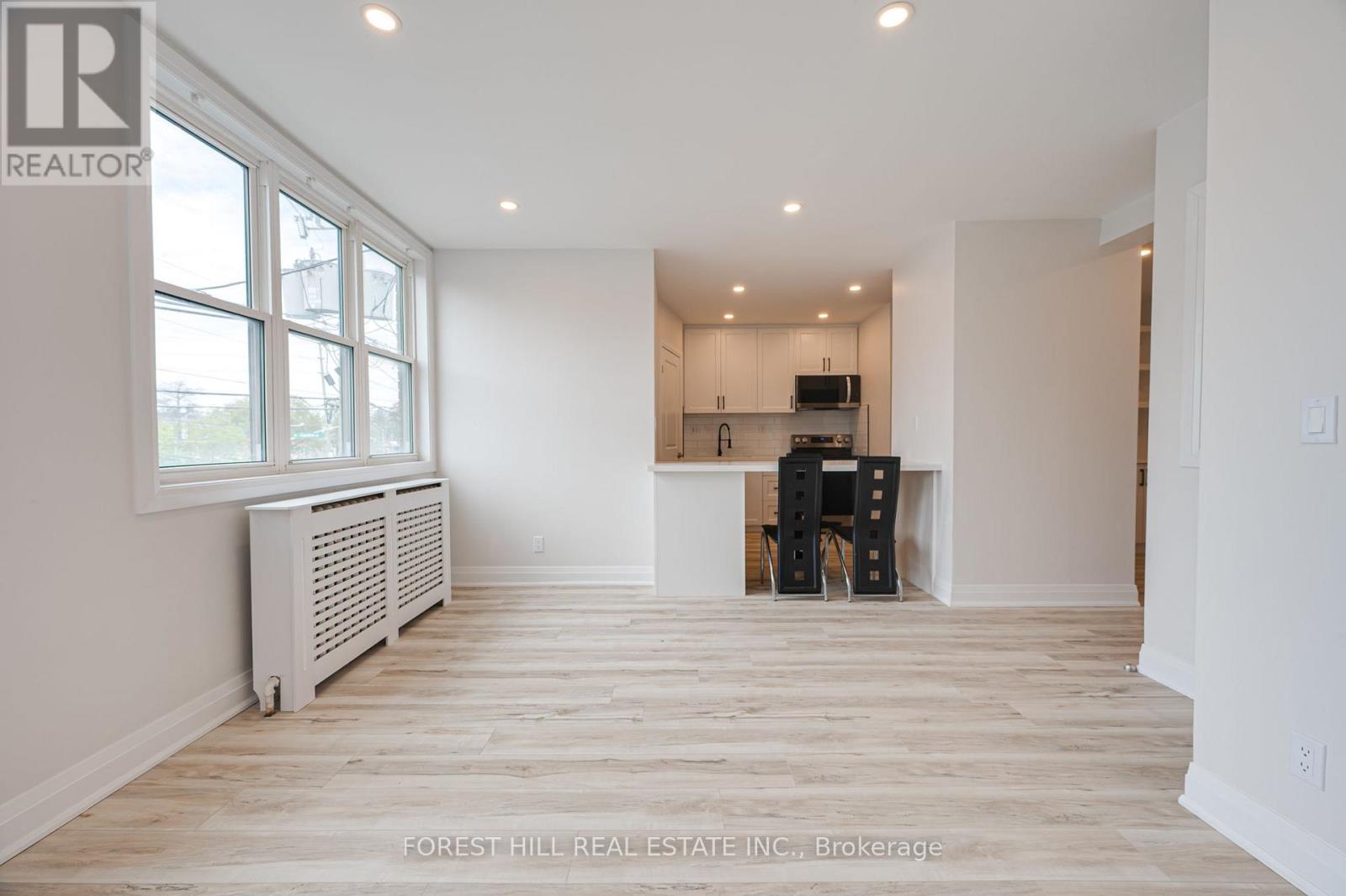 2 - 7725 Yonge Street, Markham, Ontario  L3T 2C4 - Photo 18 - N13662118