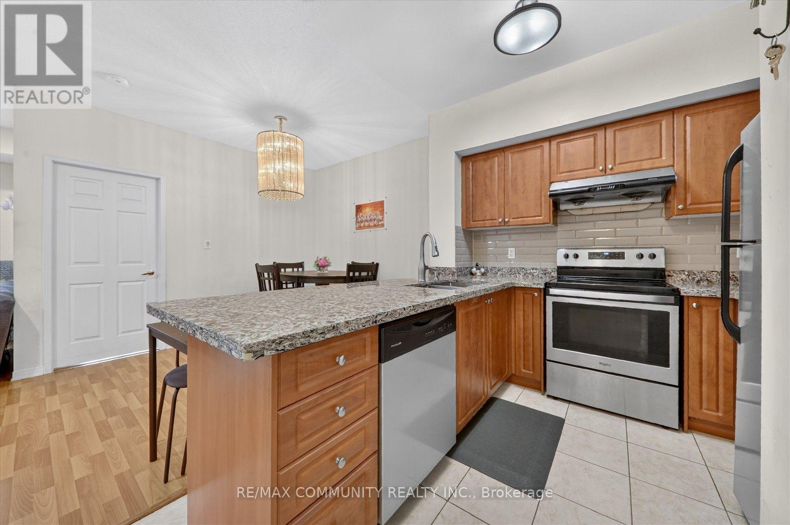 308 - 9431 Jane Street, Vaughan (Maple), Ontario  L6A 4H8 - Photo 14 - N13662122