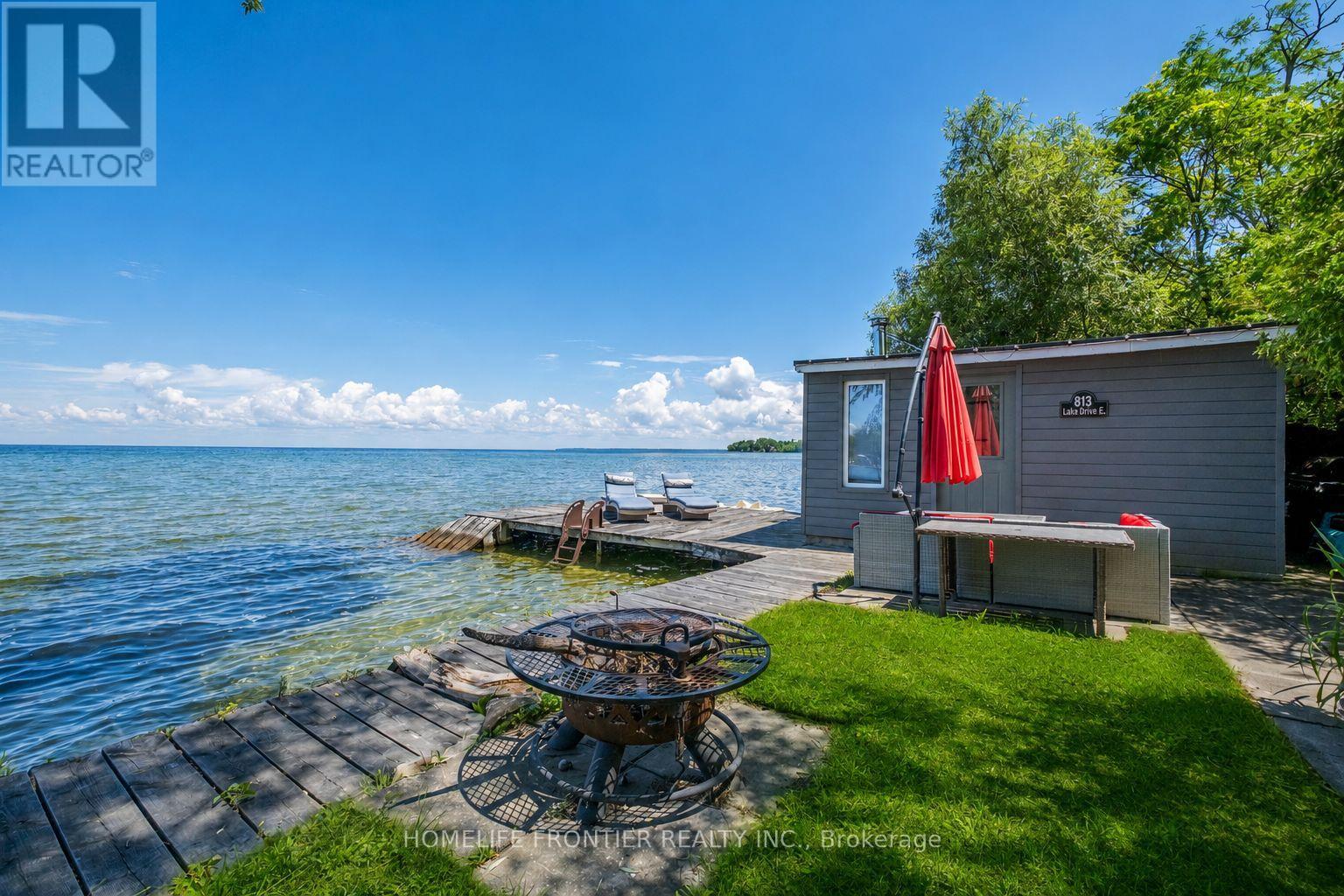 813 Lake Drive E, Georgina, Ontario  L0E 1L0 - Photo 1 - N13662188