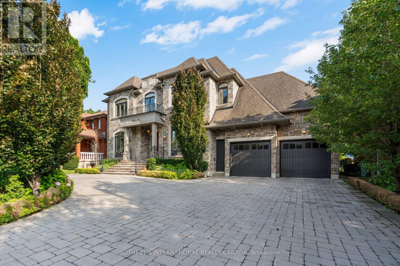 45 Crestwood Road, Vaughan, Ontario  L4J 1A4 - Photo 3 - N13662304