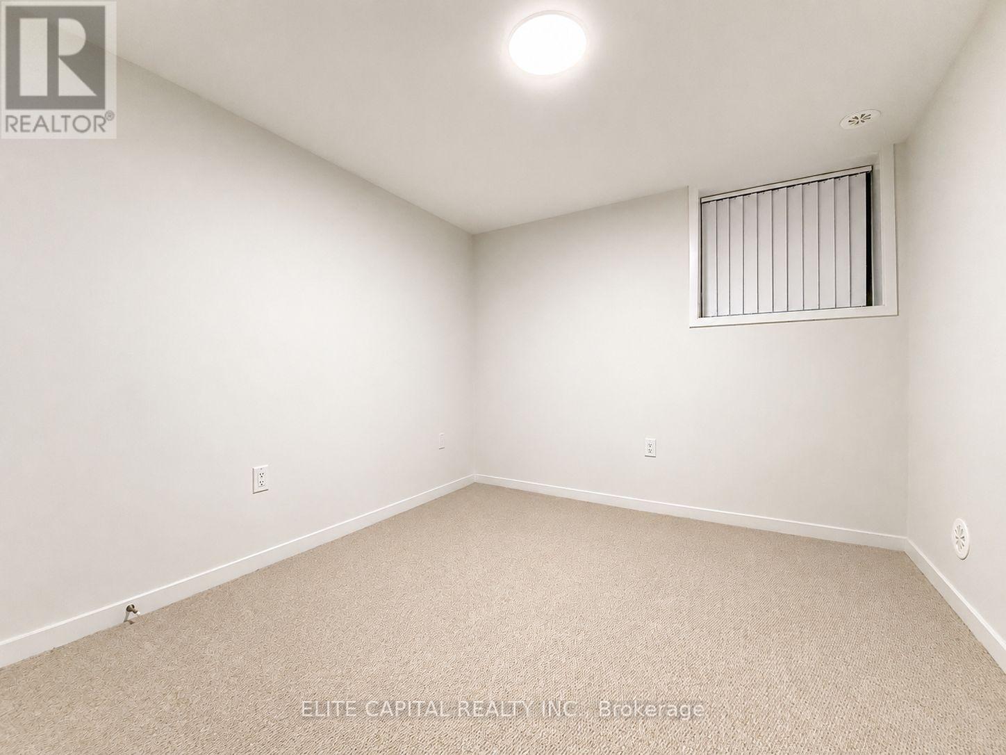 Th 351 - 100 Honeycrisp Crescent, Vaughan, Ontario  L4K 0N7 - Photo 11 - N13662314