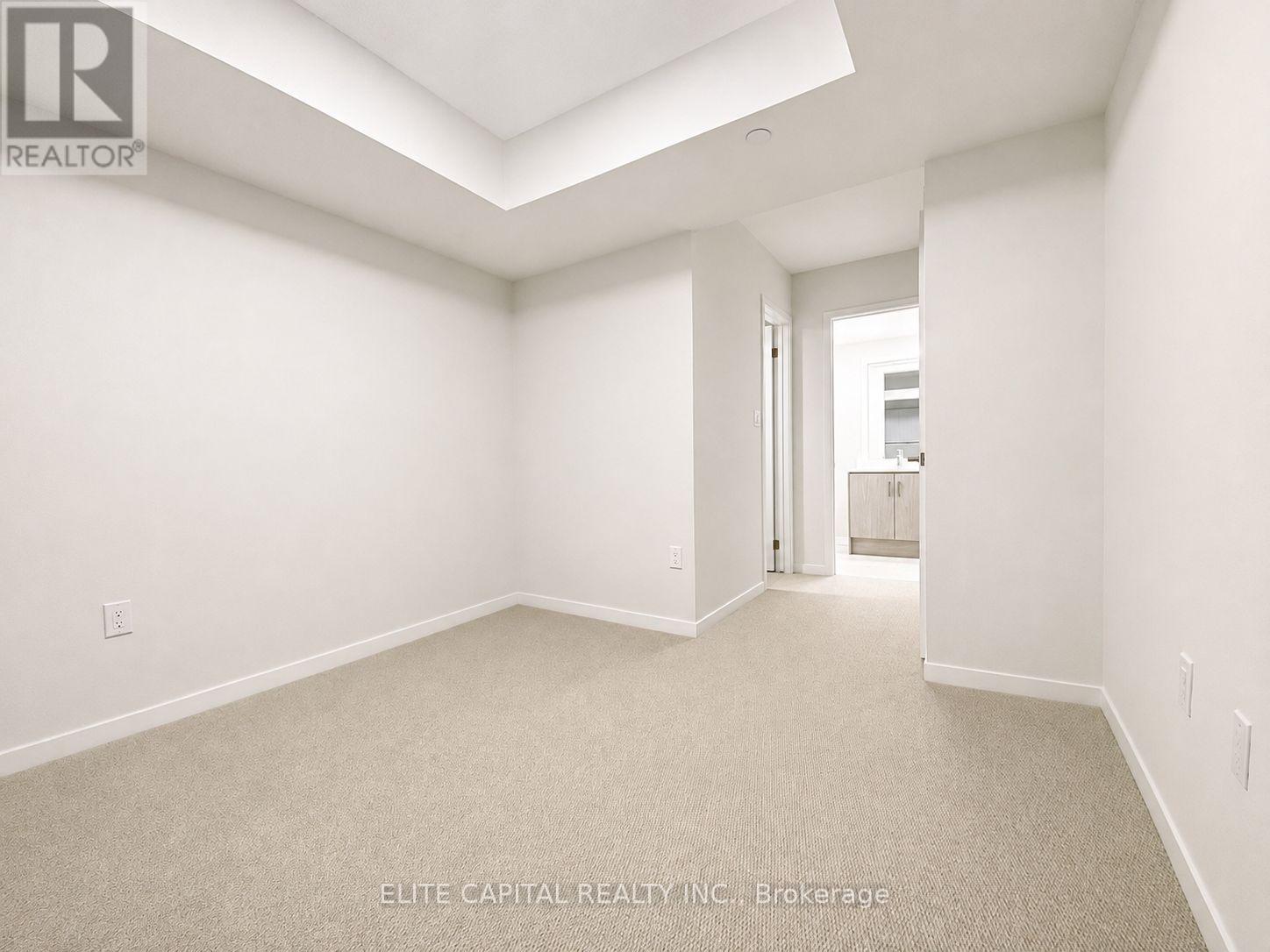 Th 351 - 100 Honeycrisp Crescent, Vaughan, Ontario  L4K 0N7 - Photo 8 - N13662314