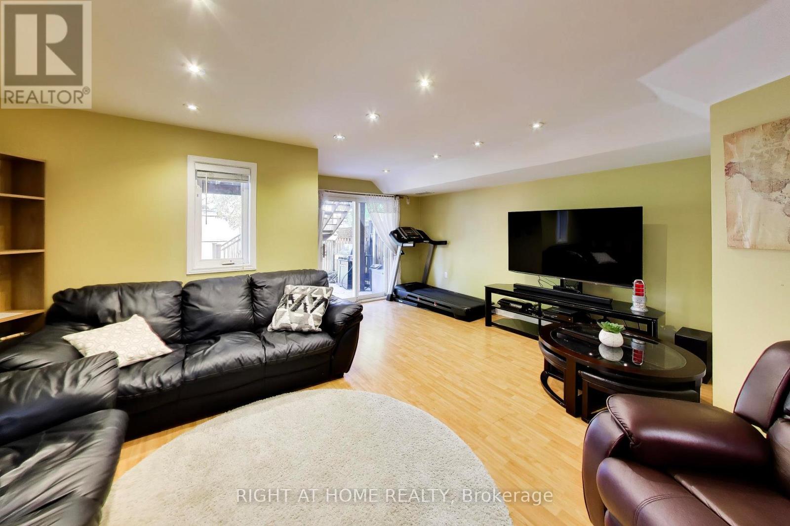 237 Terra Road, Vaughan, Ontario  L4L 3J4 - Photo 4 - N13662318