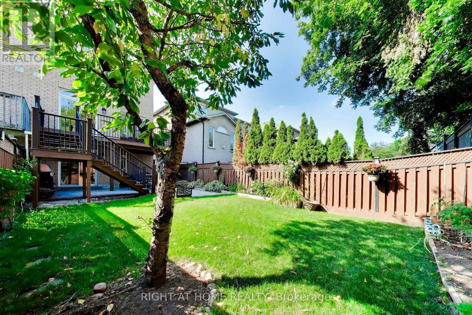 237 Terra Road, Vaughan, Ontario  L4L 3J4 - Photo 5 - N13662318