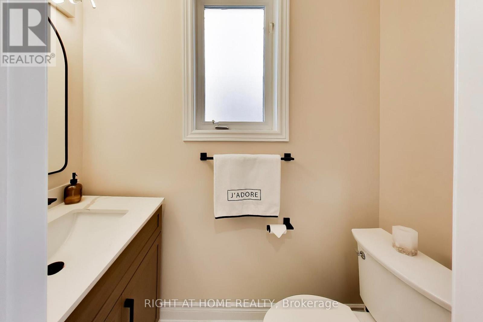 237 Terra Road, Vaughan, Ontario  L4L 3J4 - Photo 7 - N13662318