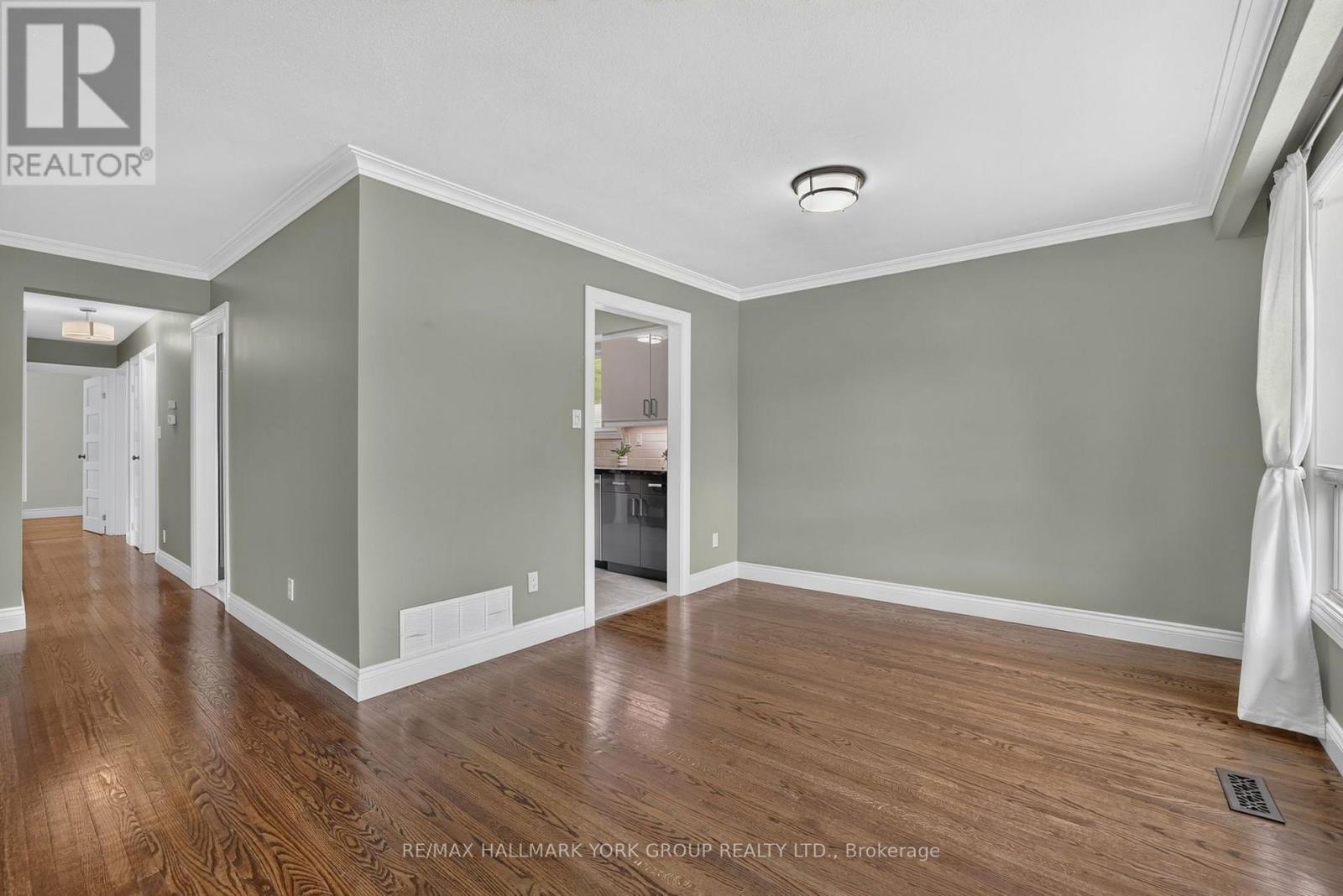 384 Glenrose Road, Newmarket, Ontario  L3Y 4M3 - Photo 11 - N13662322