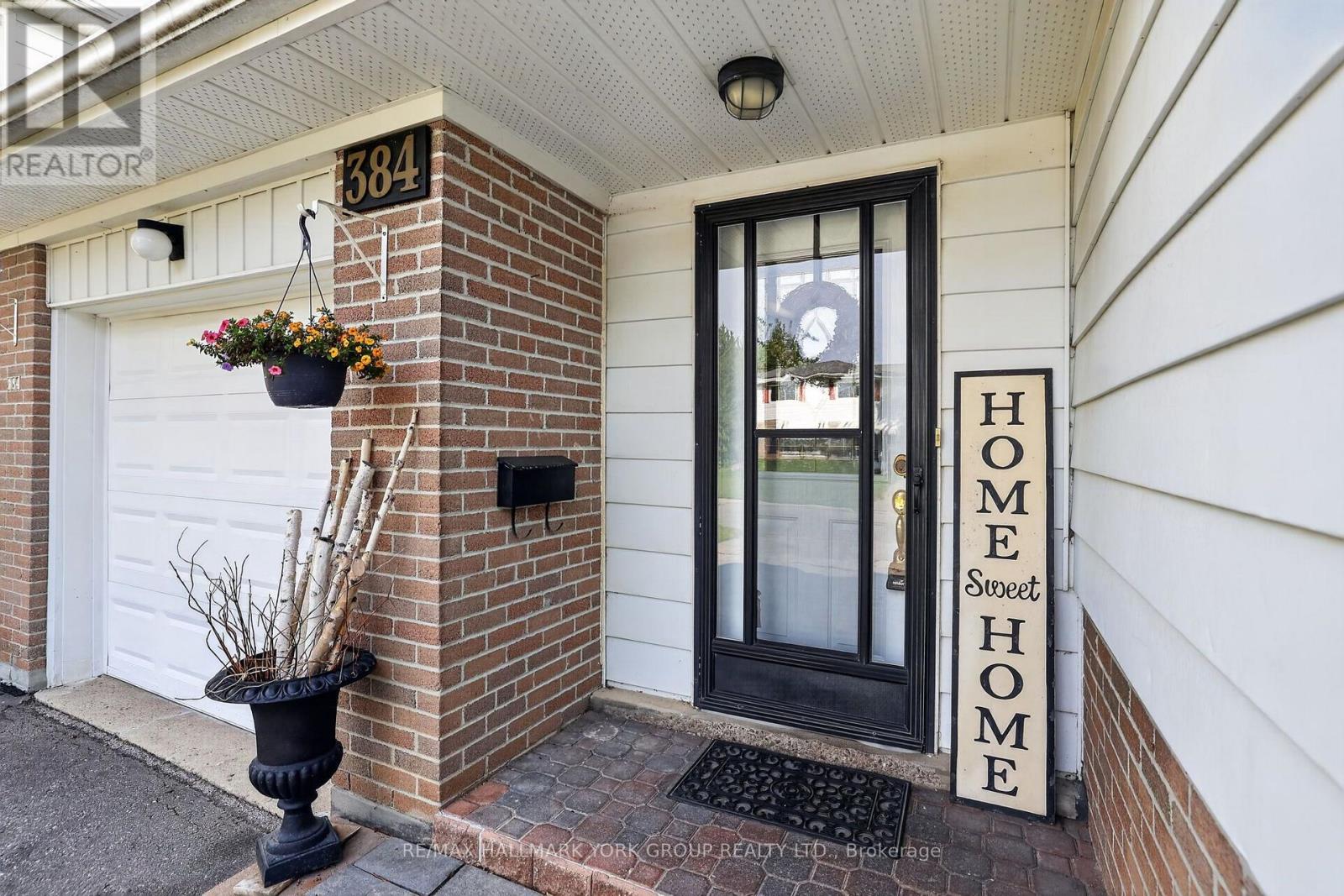 384 Glenrose Road, Newmarket, Ontario  L3Y 4M3 - Photo 4 - N13662322