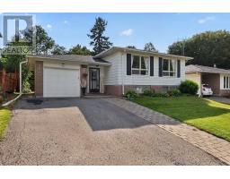384 GLENROSE ROAD, Newmarket, Ontario