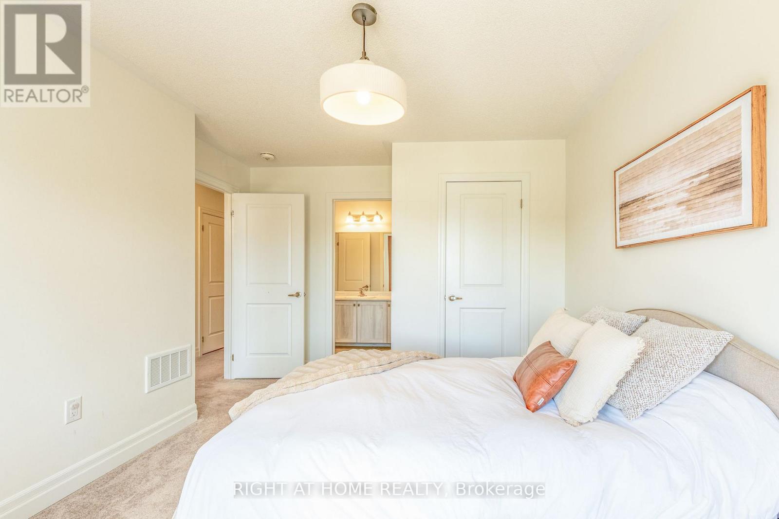 68 Wood Crescent, Essa, Ontario  L3W 0M5 - Photo 24 - N13662414