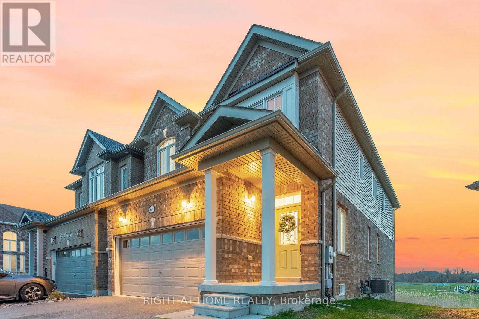 68 Wood Crescent, Essa, Ontario  L3W 0M5 - Photo 3 - N13662414
