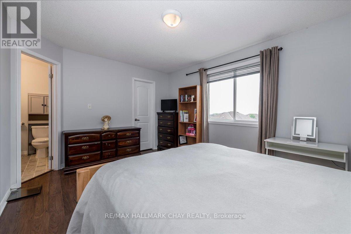 2194 Batters Loop, Innisfil, Ontario  L9S 0C8 - Photo 10 - N13662436