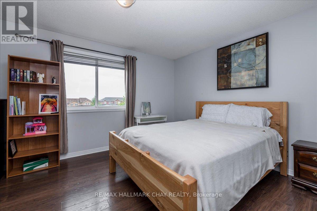 2194 Batters Loop, Innisfil, Ontario  L9S 0C8 - Photo 9 - N13662436