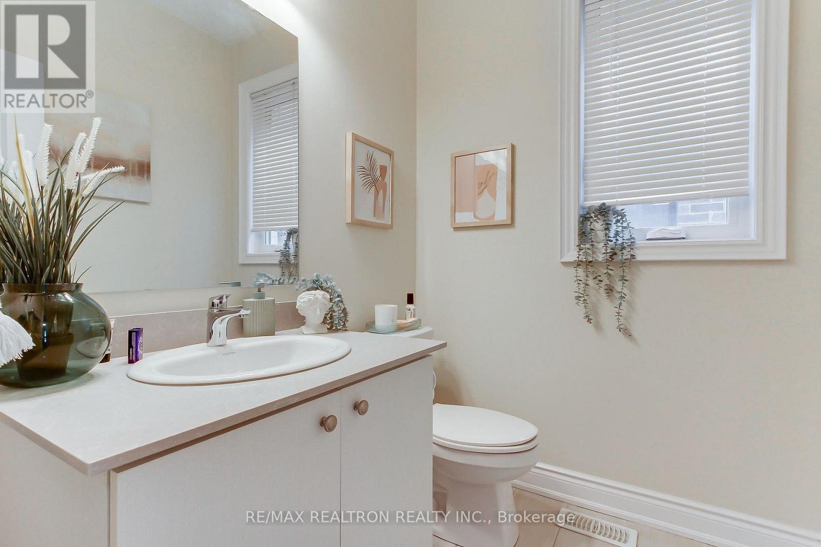 2109 Wilson Street, Innisfil, Ontario  L9S 0N8 - Photo 22 - N13662438