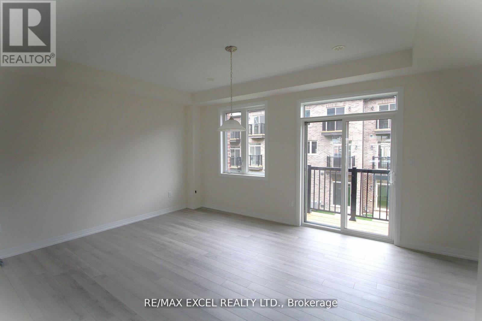 74 Carneros Way, Markham, Ontario  L6B 0S1 - Photo 4 - N13662444