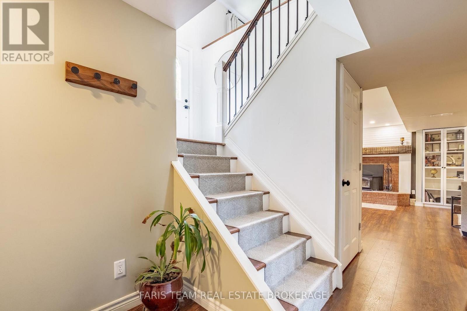 2358 Foxmead Road, Oro-Medonte, Ontario  L0K 1E0 - Photo 20 - S13662112
