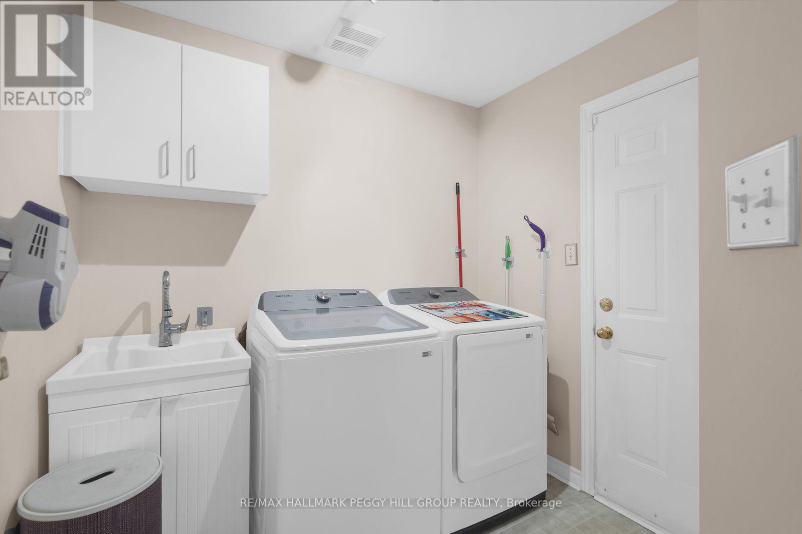 9 Stephanie Lane, Barrie, Ontario  L4N 0V2 - Photo 21 - S13662228