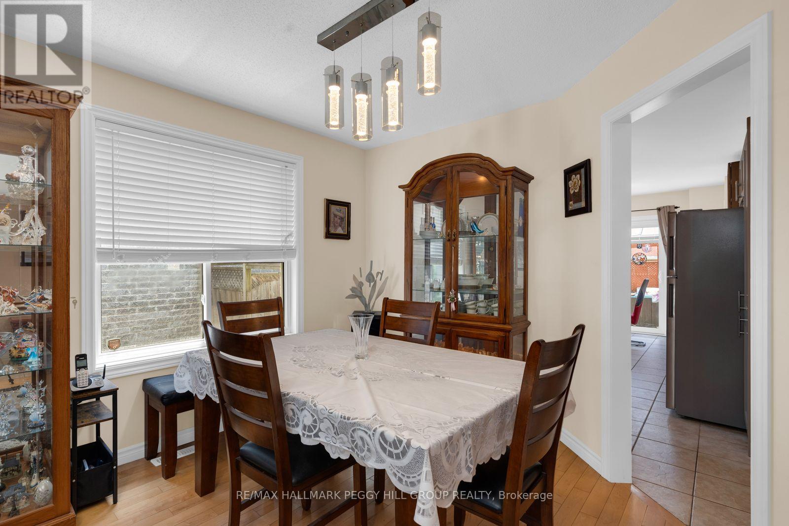 9 Stephanie Lane, Barrie, Ontario  L4N 0V2 - Photo 6 - S13662228
