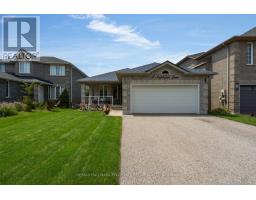 9 STEPHANIE LANE, Barrie, Ontario