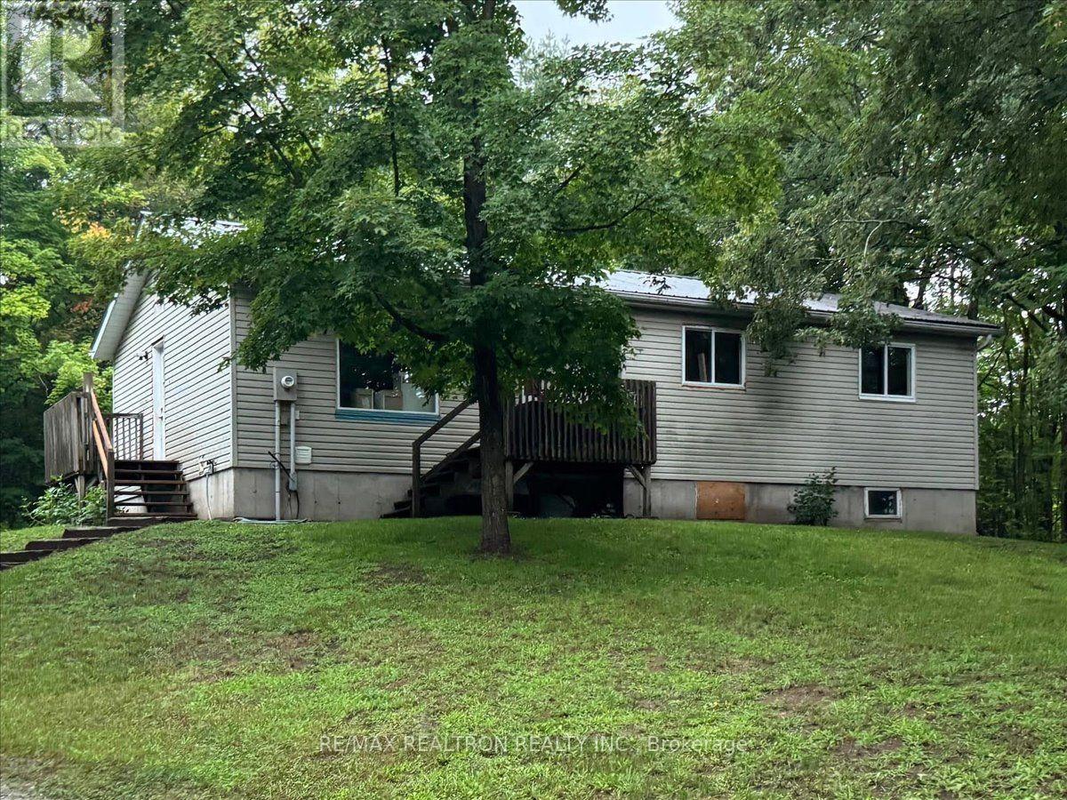 5840 Lowanda Lane, Ramara, Ontario  L0K 1W0 - Photo 18 - S13662336
