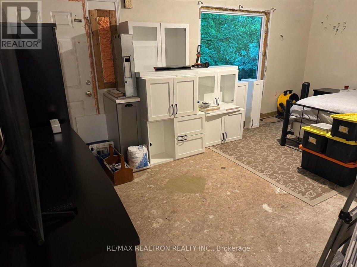 5840 Lowanda Lane, Ramara, Ontario  L0K 1W0 - Photo 2 - S13662336