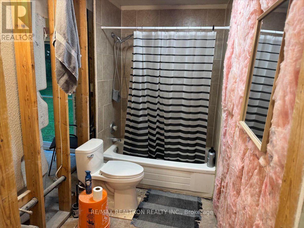 5840 Lowanda Lane, Ramara, Ontario  L0K 1W0 - Photo 7 - S13662336