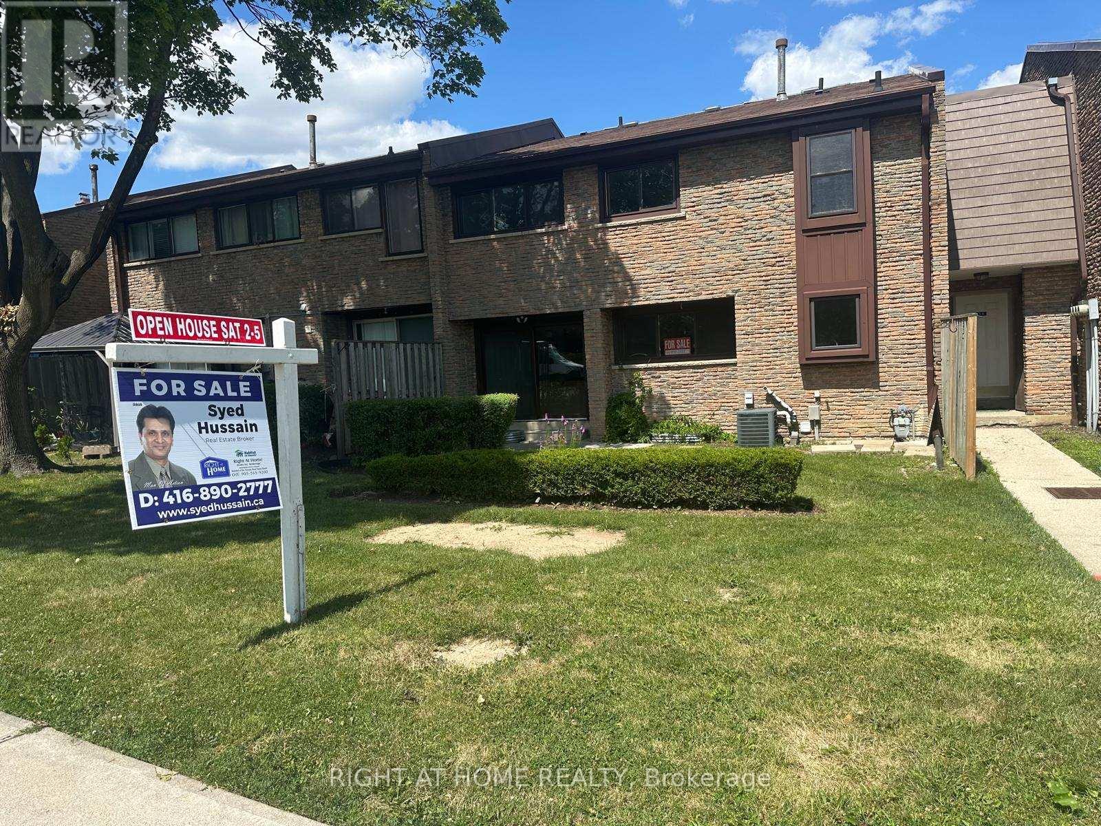 5 - 2605 WOODCHESTER DRIVE, Mississauga, Ontario