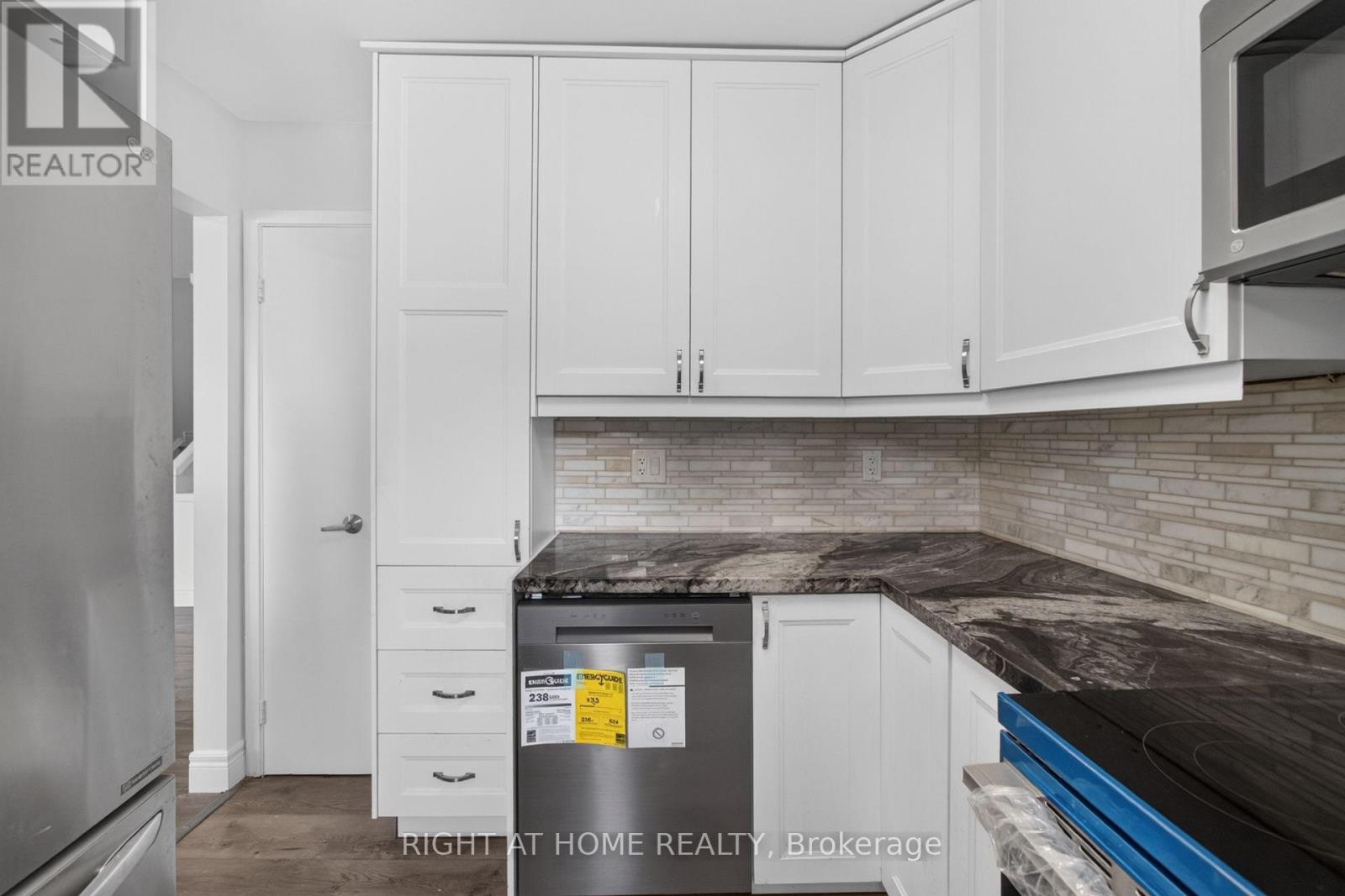 5 - 2605 Woodchester Drive, Mississauga, Ontario L5K 2E3 - Photo 10 - W13662132